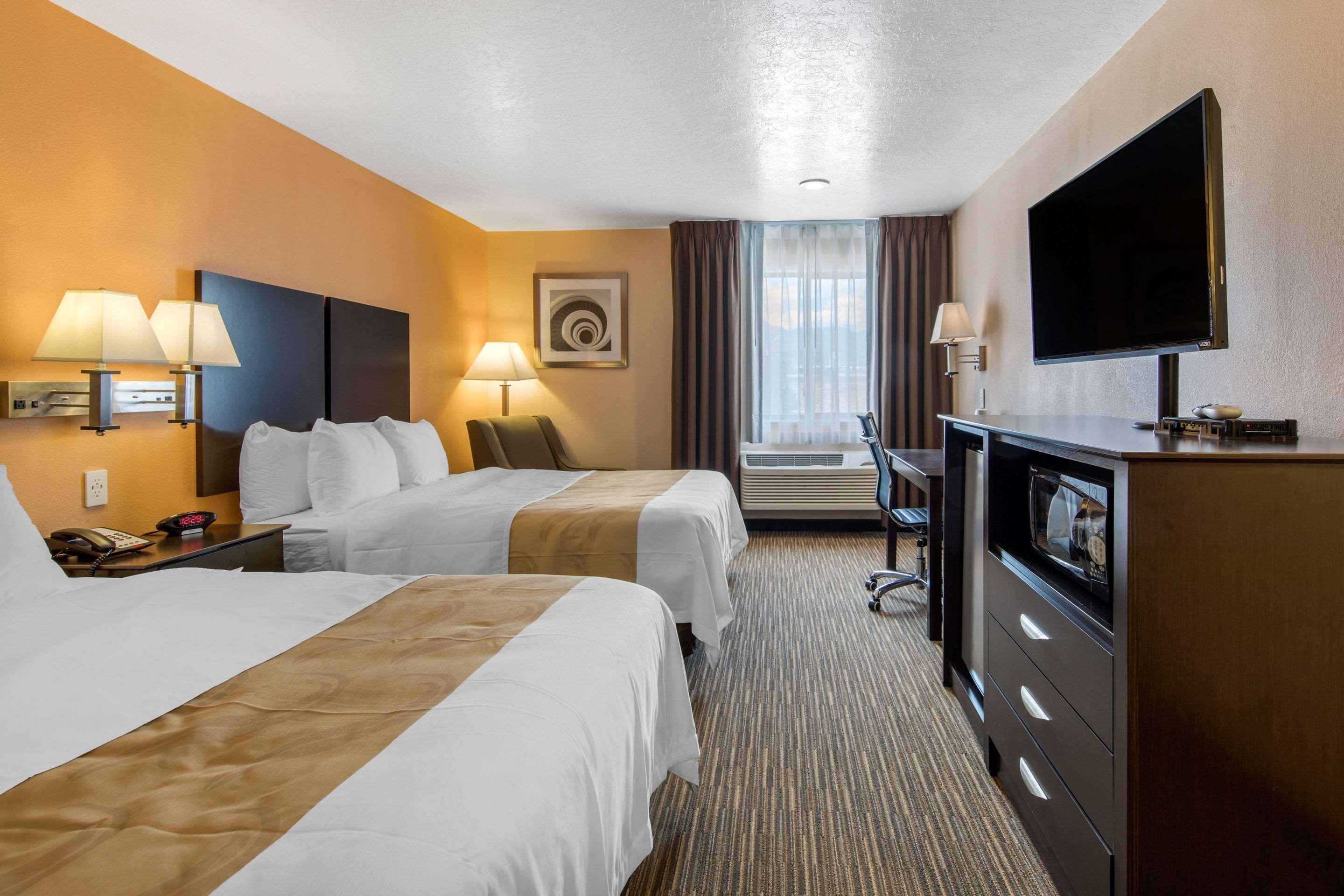 Quality Inn&Suites Albuquerque North near Balloon Fiesta Park Extérieur photo