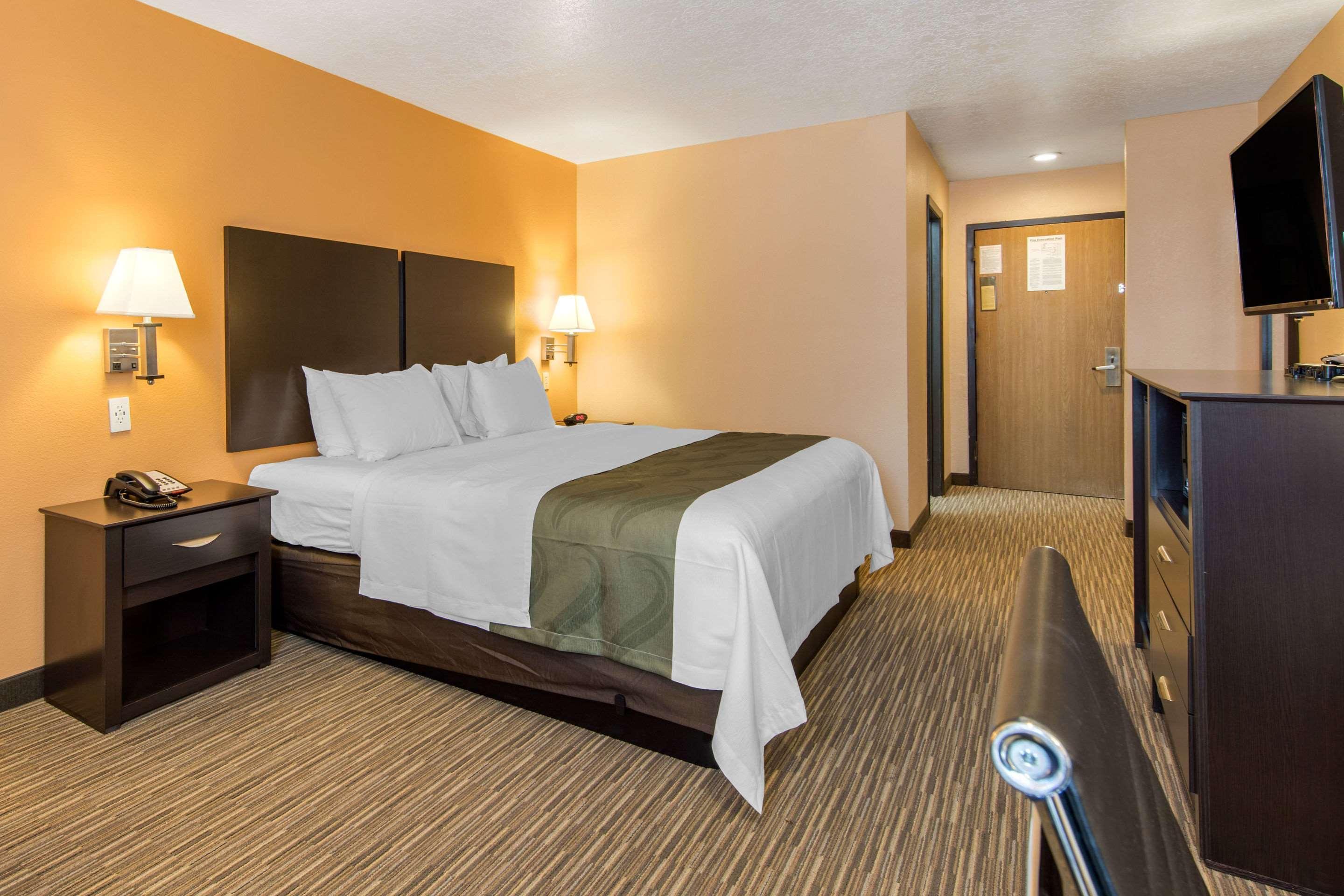 Quality Inn&Suites Albuquerque North near Balloon Fiesta Park Extérieur photo