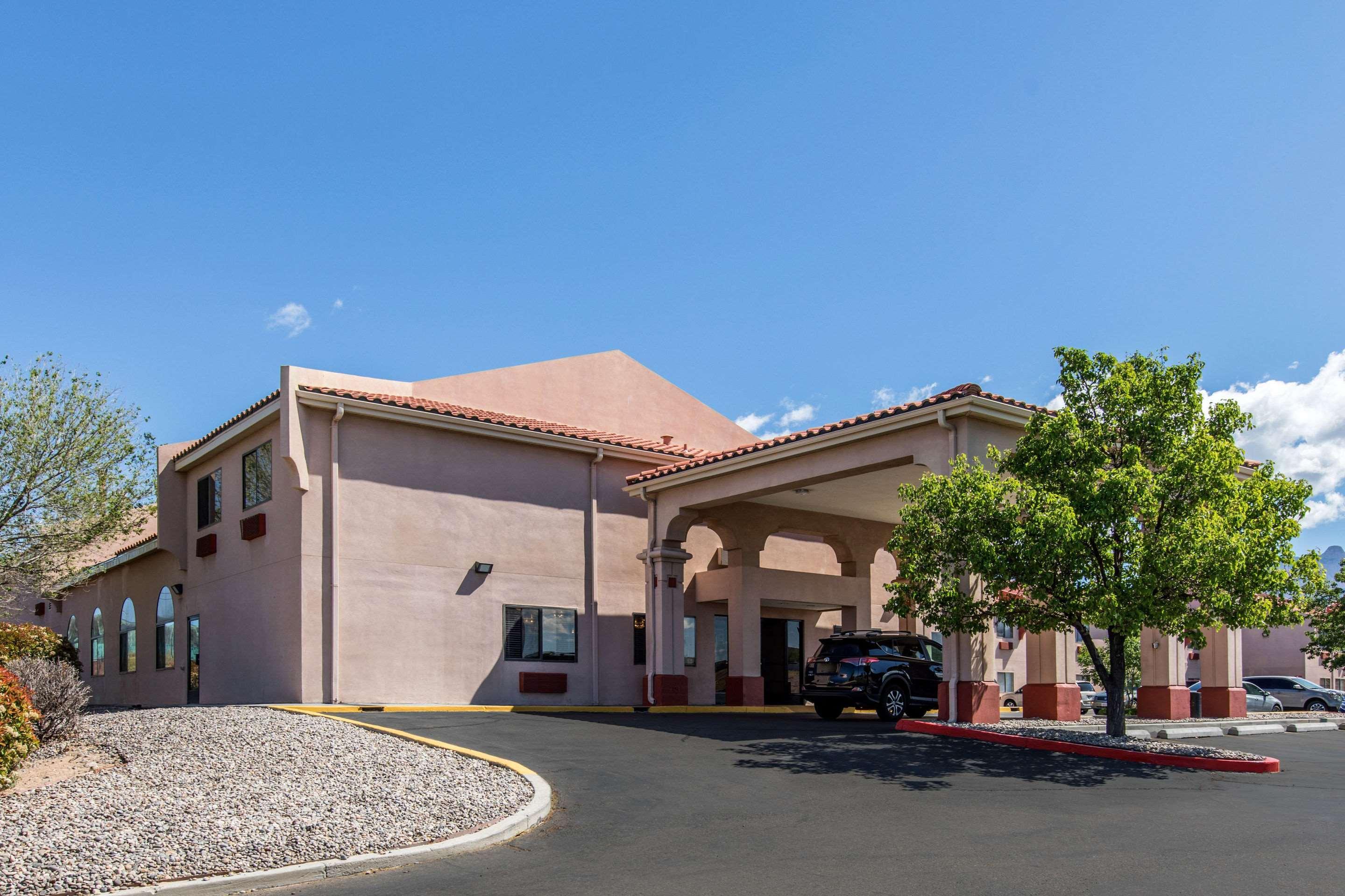 Quality Inn&Suites Albuquerque North near Balloon Fiesta Park Extérieur photo
